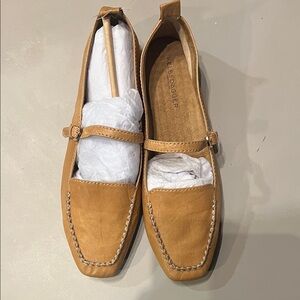 Kelsi Dagger Women's Brown Flats